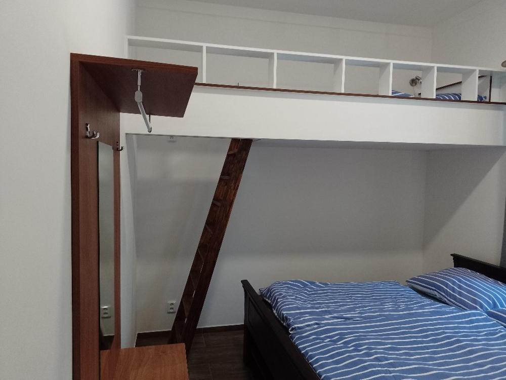 Penzion Litohlavy 17 - Na Samote U Lesa Králŭv Dvŭr Buitenkant foto